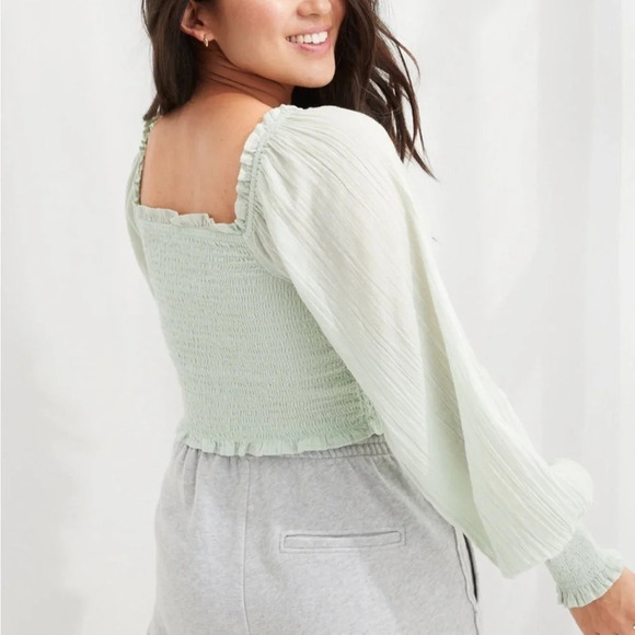 Aerie • Green Smocked Crop Top - Picture 2 of 8